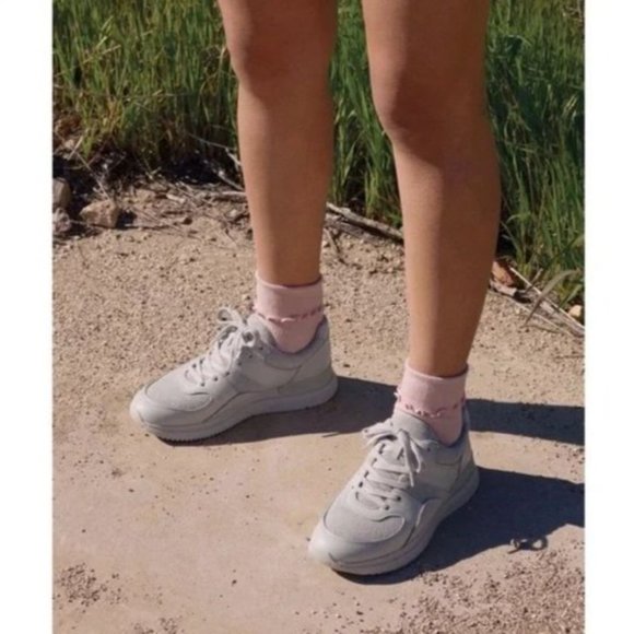 Everlane The Trainer Suede Leather Lace Up Sneakers Grey - Picture 3 of 9